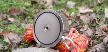 888kg (oldalanként) tartóerejű kétoldalas horgász mágnes!